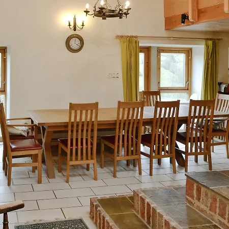 Holiday home Deerclose West