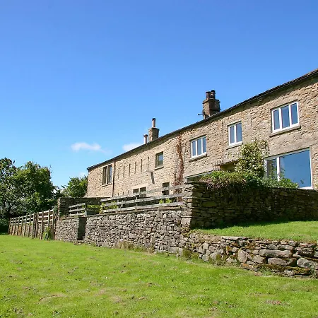 Holiday home Deerclose West *